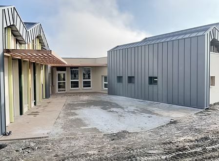 Zinc pigmento bleu VM Zinc et bardage Fundermax, Riom — photo 3